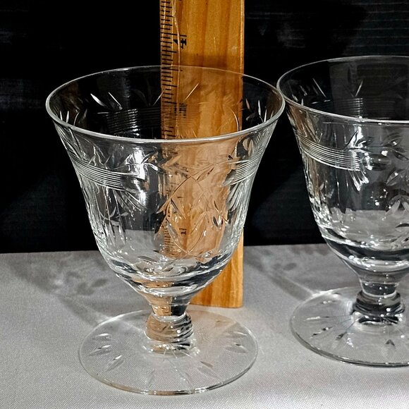 Didio Cut Glass Oyster Cocktail Glasses 3.25" dessert crystal leaves laurel stem - Picture 9 of 9